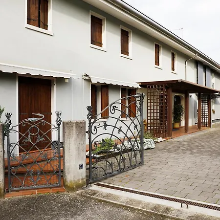 Bed & Breakfast Due Galli 3*